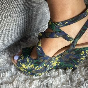Zara multi color flowery wedge sandals